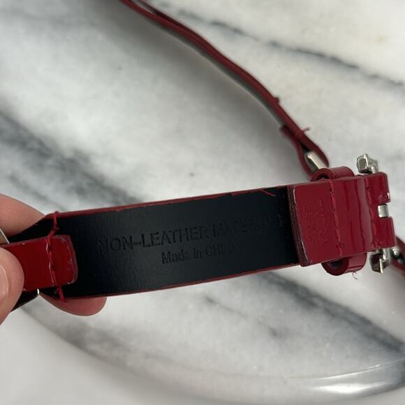 Vintage Y2K red and silver faux patent leather belt - Picture 6 of 7